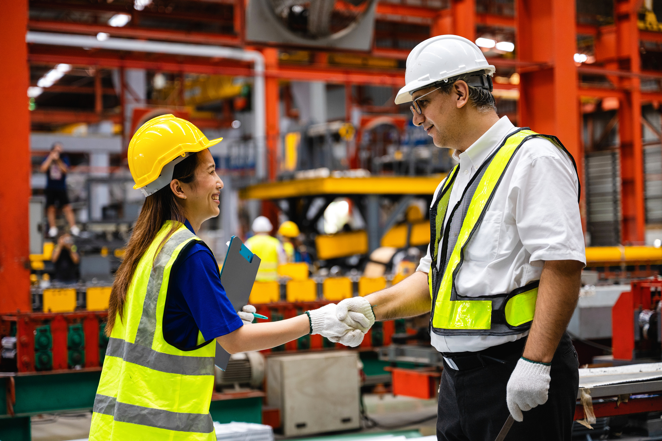 boss and worker handshake