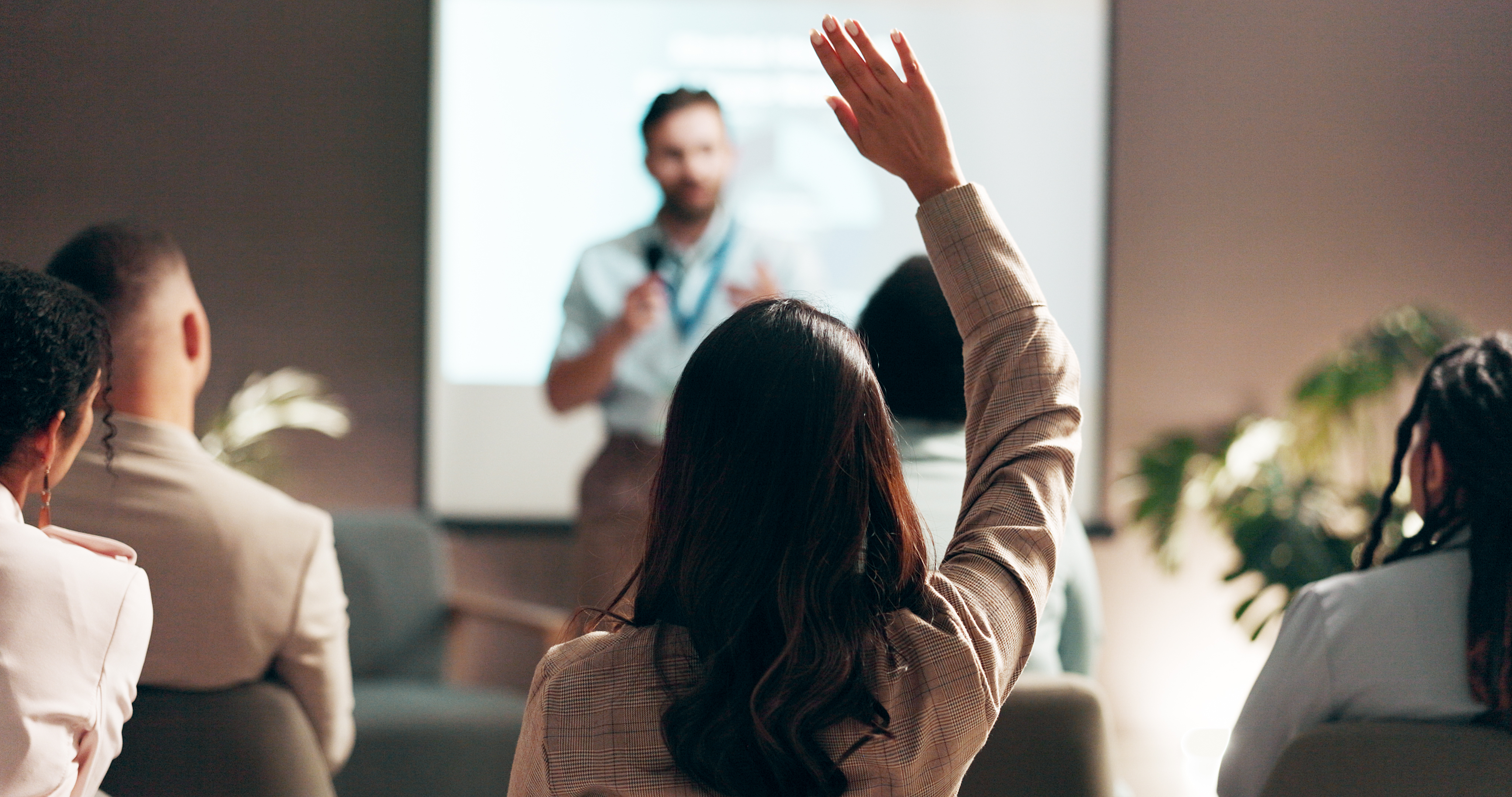 hand up in meeting